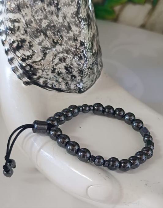 🖤 Velari Noctis — “Hematite” YourLoveEnergies