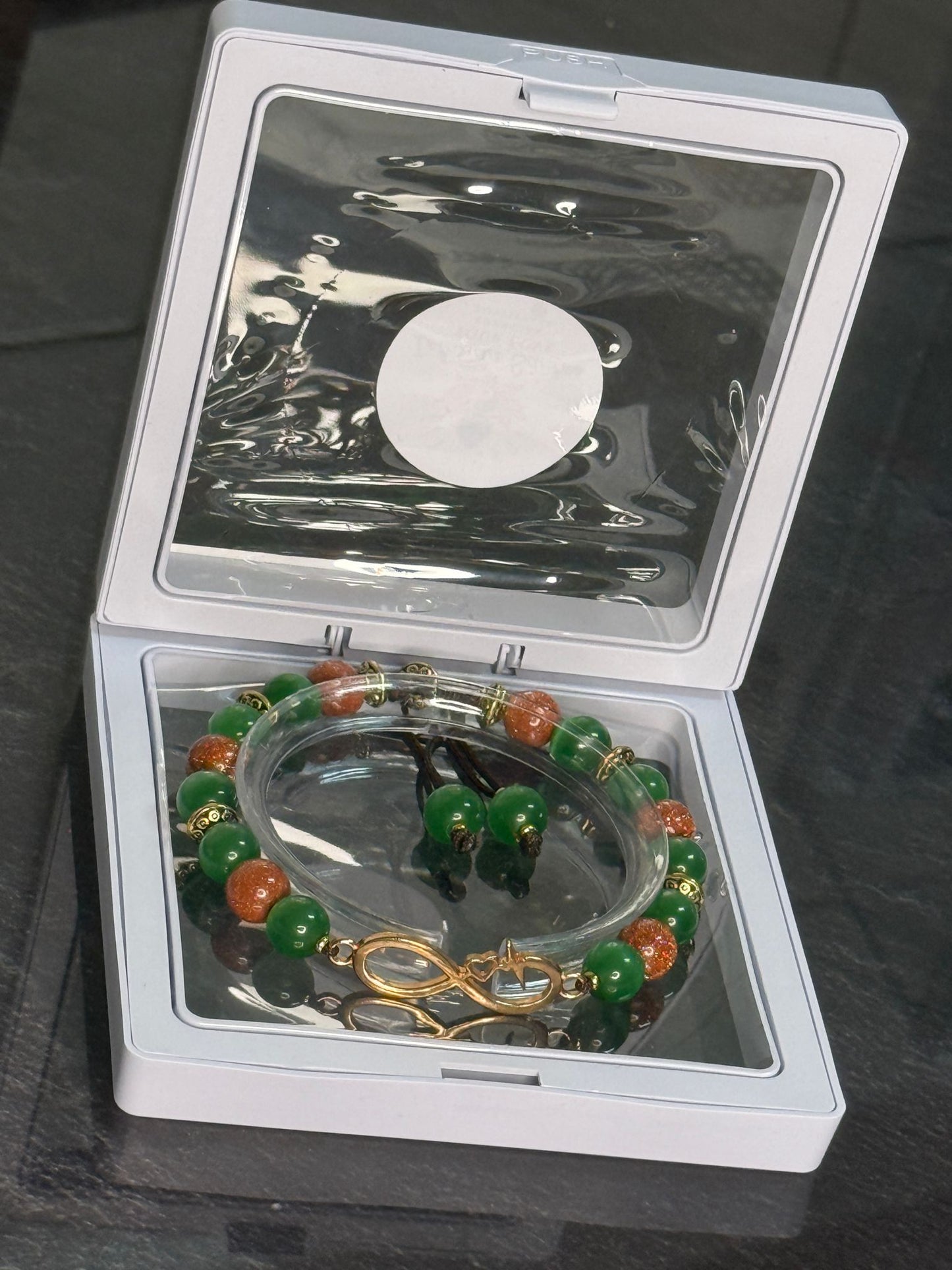 ✨ Eternal Love                 ☀️ Light / Intuition 🐱 YourLoveEnergies